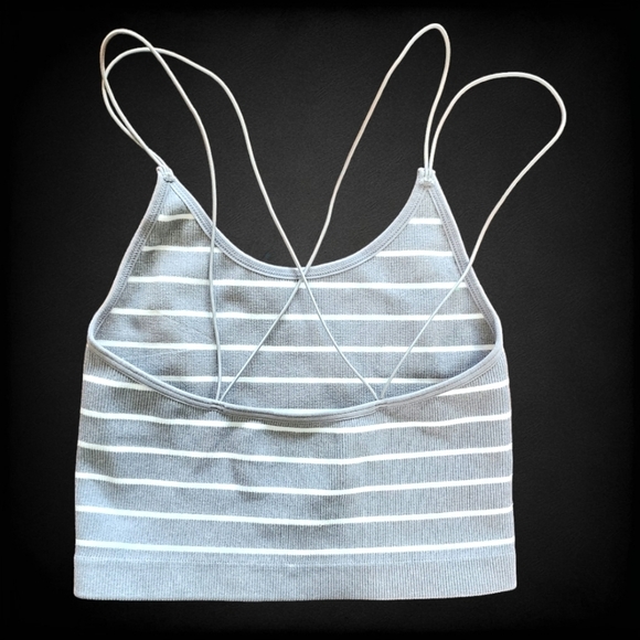 🔖Final Sale No Boundaries Grey Striped Stretchy Criss Cross Thin Strap Tank Top - Picture 2 of 4